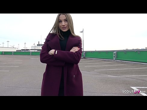 ❤️ 德国侦察员是一个梦想触摸斯蒂尔,停车场告诉和性感的钱 Super sex